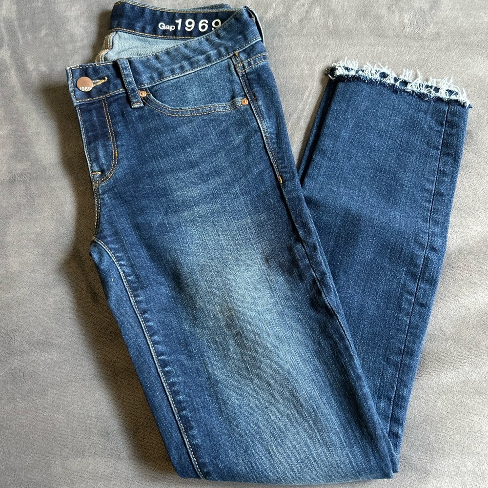 GAP Women's Blue Skinny Jeans
